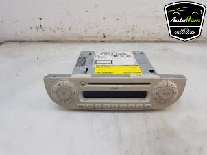 Używane Radioodtwarzacz CD Fiat 500 (312) 1.2 69 Cena € 75,00 Procedura marży oferowane przez AutoHam