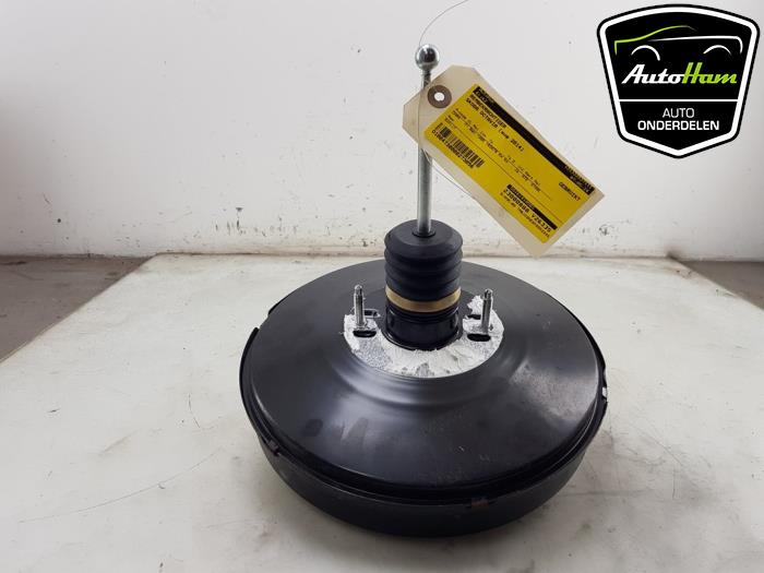 Usados Servofreno Skoda Octavia Combi (5EAC) 1.4 TSI 16V Precio € 45,00 Norma de margen ofrecido por AutoHam