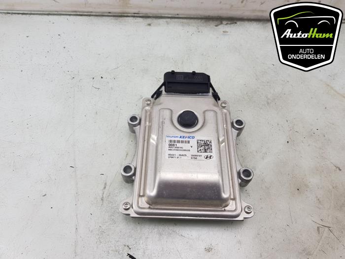 Used Automatic gearbox computer Hyundai i20 (BC3) 1.0 T-GDI 100 Mild Hybrid 48V 12V Price € 115,00 Margin scheme offered by AutoHam