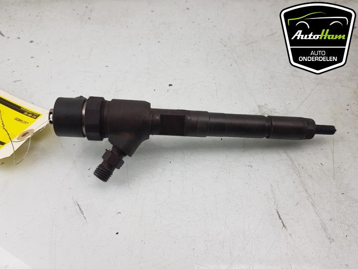 Usagé Injecteurs Opel Combo (Corsa C) 1.3 CDTI 16V Prix € 50,00 Règlement à la marge proposé par AutoHam