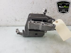 Used Engine mount Mini Mini (F55) 1.2 12V One Price € 50,00 Margin scheme offered by AutoHam