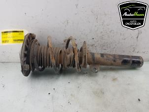 Used Front shock absorber, right Mini Mini (F55) 1.2 12V One Price € 100,00 Margin scheme offered by AutoHam