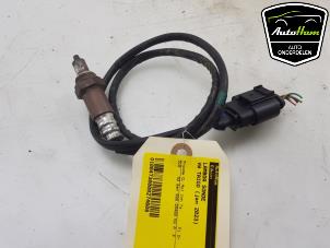 Lambda probe from a Volkswagen Taigo 1.0 TSI 110 12V 2023