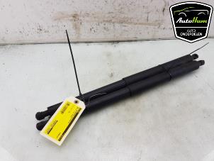Used Set of tailgate gas struts BMW X1 (F48) sDrive 18i 1.5 12V TwinPower Turbo Price € 25,00 Margin scheme offered by AutoHam