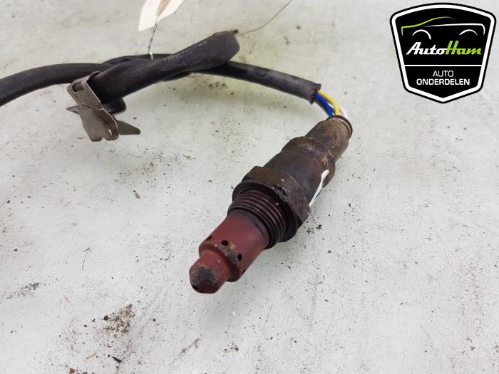 Lambda probe from a Mercedes-Benz A (177.0) 1.3 A-200 Turbo 16V 2018