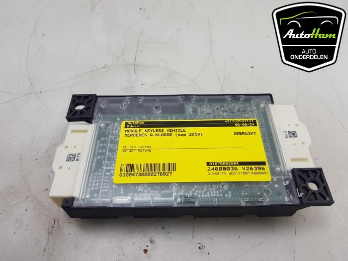 Używane Modul keyless vehicle Mercedes A (177.0) 1.3 A-200 Turbo 16V Cena € 150,00 Procedura marży oferowane przez AutoHam