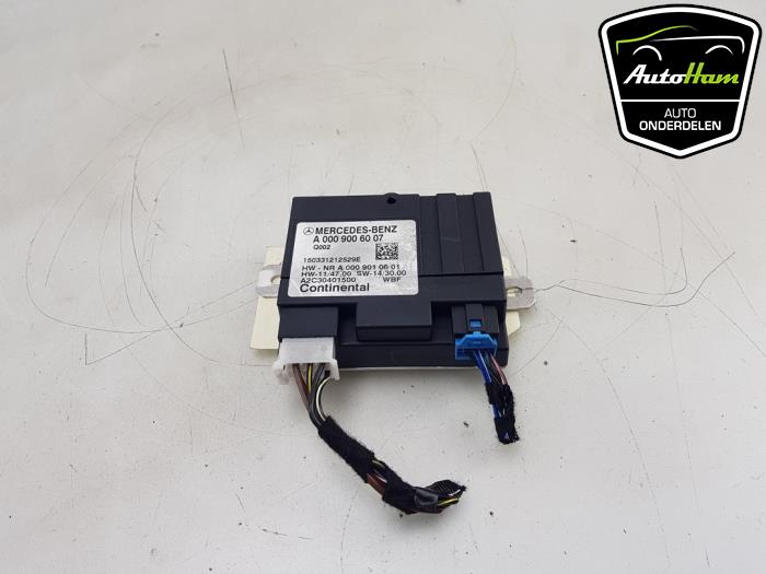 Usagé Module pompe carburant Mercedes C-Klasse AMG (W205) C-450 AMG Sport 3.0 V6 24V Turbo 4-Matic Prix € 15,00 Règlement à la marge proposé par AutoHam