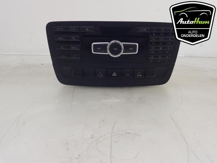 Usagé Système navigation Mercedes B (W246/W242) 1.6 B-180 BlueEFFICIENCY Turbo 16V Prix € 120,00 Règlement à la marge proposé par AutoHam