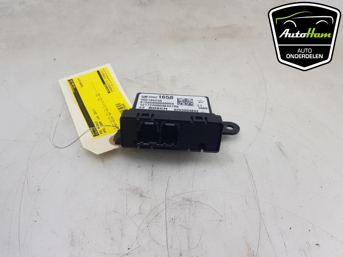 Begagnade PDC-modul Opel Adam 1.4 S 16V Turbo Pris € 40,00 Marginaltabell erbjuds av AutoHam