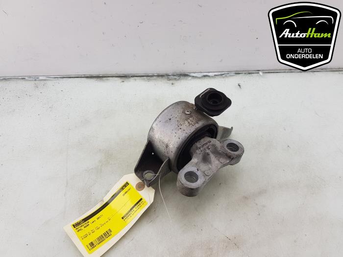 Used Engine mount Opel Adam 1.4 S 16V Turbo Price € 25,00 Margin scheme offered by AutoHam