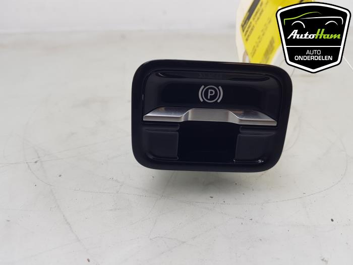 Gebrauchte Handbremse Schalter Mercedes C (W206) C-300 2.0 EQ Boost Turbo Preis € 20,00 Margenregelung angeboten von AutoHam