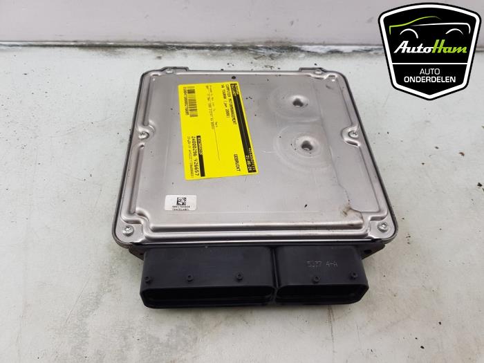 Engine management computer from a Volkswagen Touran (1T1/T2) 1.4 16V TSI 140 2008
