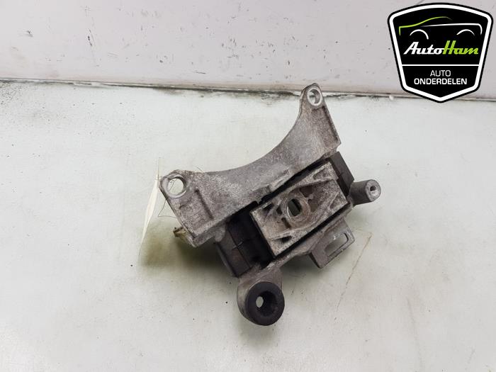 Used Engine mount Renault Megane III Coupe (DZ) 2.0 16V RS Turbo Price € 15,00 Margin scheme offered by AutoHam