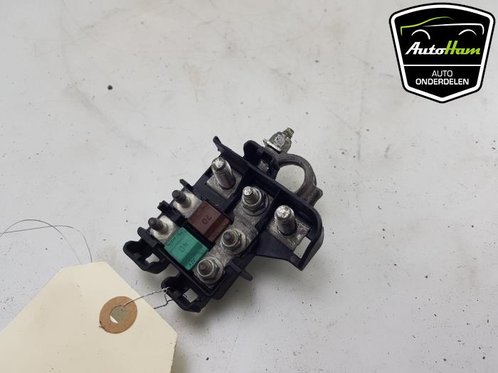Begagnade Batterisensor Jeep Renegade (BU) 1.4 Multi Air 16V Pris € 10,00 Marginaltabell erbjuds av AutoHam