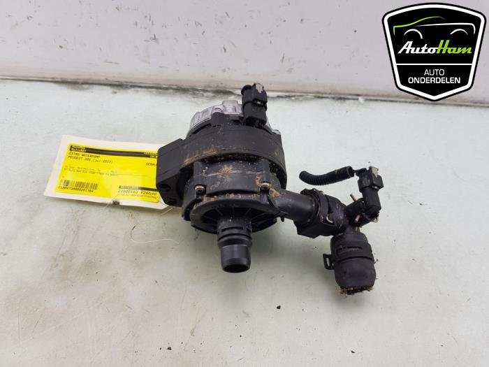 Begagnade Extra vattenpump Peugeot 308 SW (F4/FC/FN/FR) 1.6 16V HYbrid 180 e-EAT8 Pris € 35,00 Marginaltabell erbjuds av AutoHam