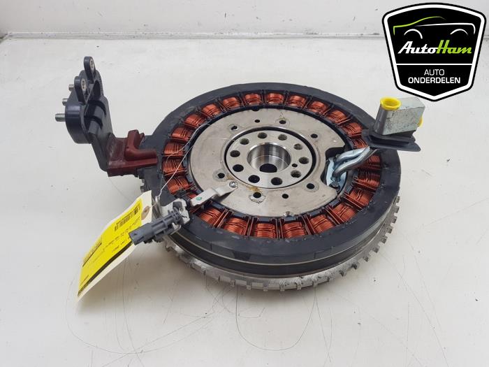 Usagé Dynamo Volvo V60 II (ZW) 2.0 T6 16V Twin Engine Prix € 450,00 Règlement à la marge proposé par AutoHam