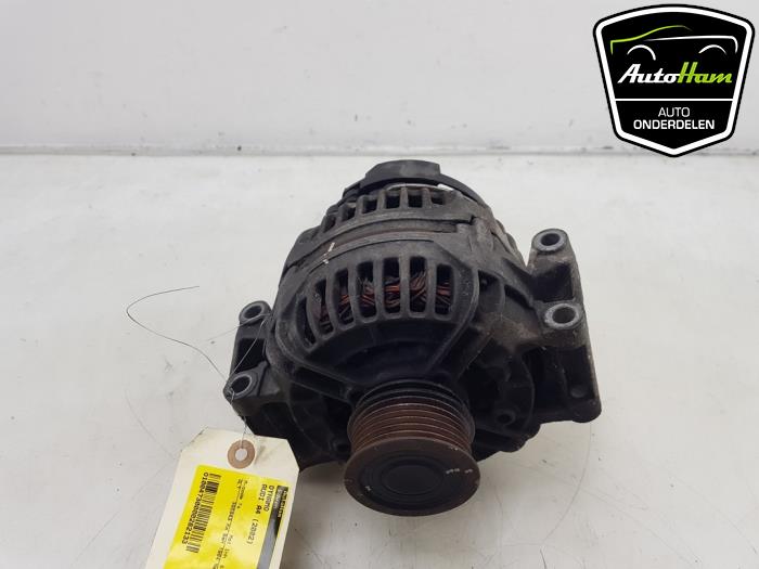Used Dynamo Audi A4 (B6) 2.0 20V Price € 50,00 Margin scheme offered by AutoHam