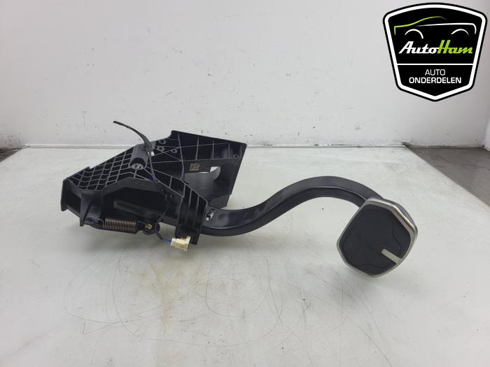Używane Pedal hamulca BMW 1 serie (F40) 118i 1.5 TwinPower 12V Cena € 40,00 Procedura marży oferowane przez AutoHam