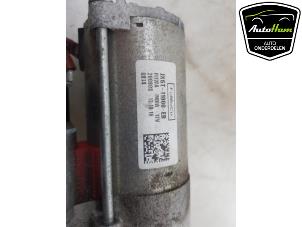 Startmotor från en Ford Focus 4 Wagon 1.0 EcoBoost 12V Hybrid 125 2020