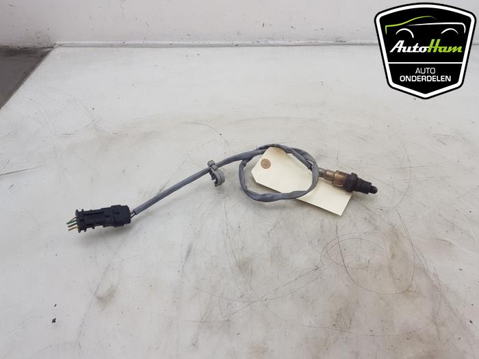 Lambda probe from a Ford Focus 4 Wagon 1.0 EcoBoost 12V Hybrid 125 2020
