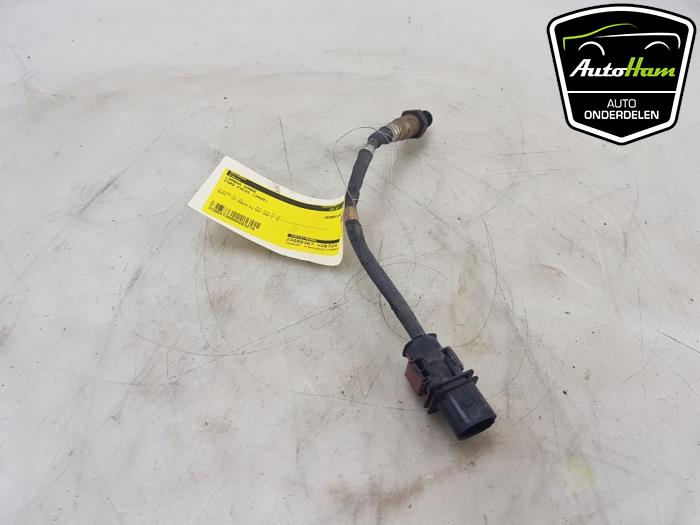 Lambda probe from a Ford Focus 4 Wagon 1.0 EcoBoost 12V Hybrid 125 2020