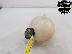 Used Expansion vessel Opel Astra K 1.2 Turbo 12V Price € 10,00 Margin scheme offered by AutoHam