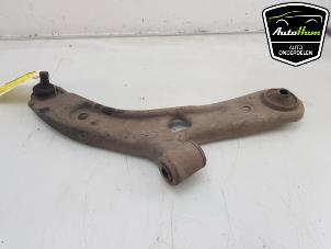 Used Front wishbone, right Suzuki Swift (ZA/ZC/ZD1/2/3/9) 1.5 VVT 16V Price € 30,00 Margin scheme offered by AutoHam