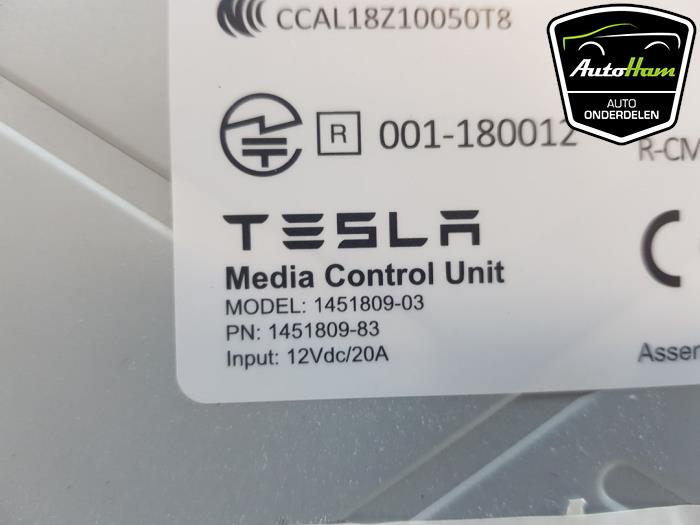 Display Multi Media control unit Tesla Model S P100D - 1451809S3J