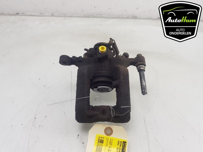 Gebrauchte Bremszange rechts hinten Opel Astra J Sports Tourer (PD8/PE8/PF8) 1.4 Turbo 16V Preis € 30,00 Margenregelung angeboten von AutoHam
