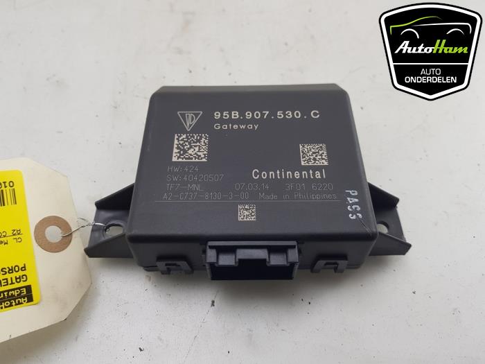 Usados Módulo Gateway Porsche Macan (95B) 3.0 S Diesel V6 24V Precio € 75,00 Norma de margen ofrecido por AutoHam