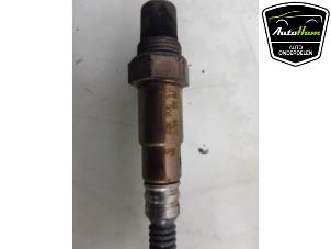 Lambda probe from a Skoda Octavia Combi (5EAC) 2.0 TDI GreenTec 16V 2013