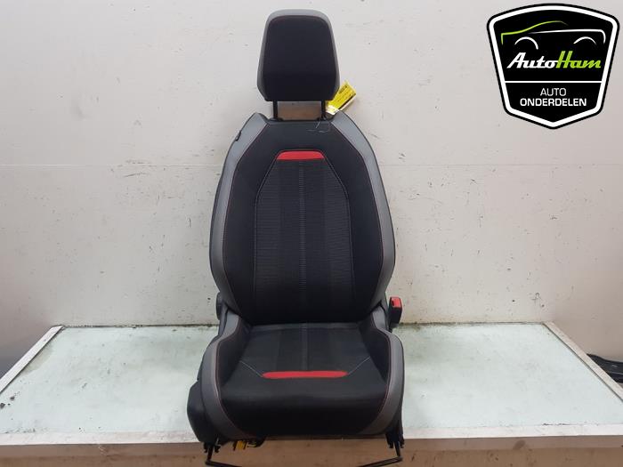 Używane Fotel prawy Opel Mokka 1.2 Turbo 12V Cena € 250,00 Procedura marży oferowane przez AutoHam
