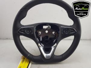 Używane Kierownica Opel Mokka 1.2 Turbo 12V Cena € 175,00 Procedura marży oferowane przez AutoHam