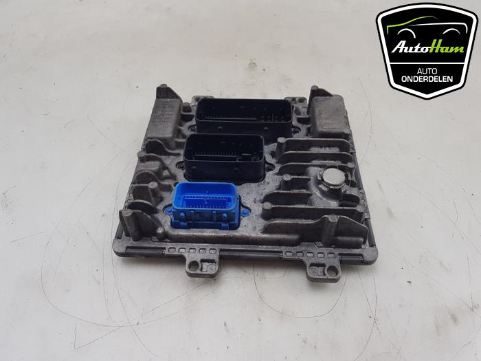 Used Engine management computer Opel Astra K 1.6 CDTI 110 16V Price € 100,00 Margin scheme offered by AutoHam