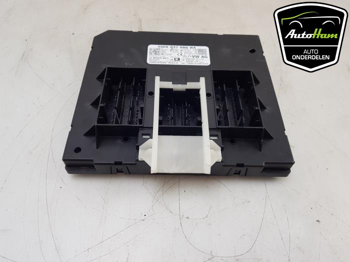 Used Body control computer Skoda Octavia Combi (NXAC) 1.5 TSI 16V Price € 175,00 Margin scheme offered by AutoHam