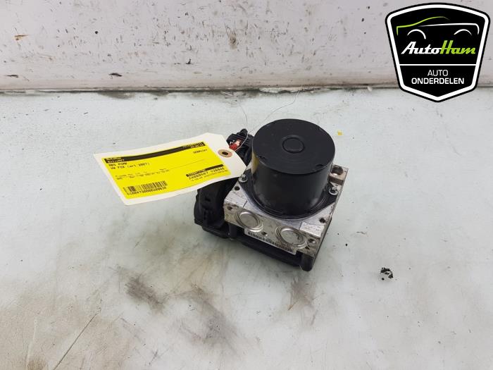 Used ABS pump Volkswagen Fox (5Z) 1.2 Price € 65,00 Margin scheme offered by AutoHam