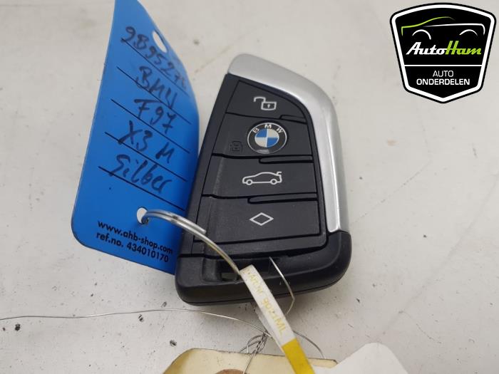 Używane Klucz BMW X3M (F97) 3.0 TwinPower Turbo 24V Competition Cena € 150,00 Procedura marży oferowane przez AutoHam