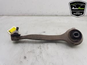 Usagé Bras de suspension avant gauche Mercedes C Estate (S204) 2.2 C-200 CDI 16V . Prix € 35,00 Règlement à la marge proposé par AutoHam