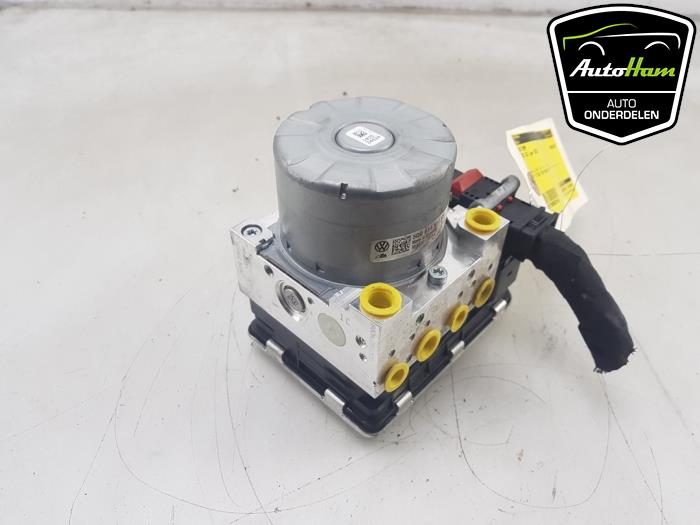 Used ABS pump Audi Q2 (GAB/GAG) 1.5 35 TFSI 16V Price € 100,00 Margin scheme offered by AutoHam