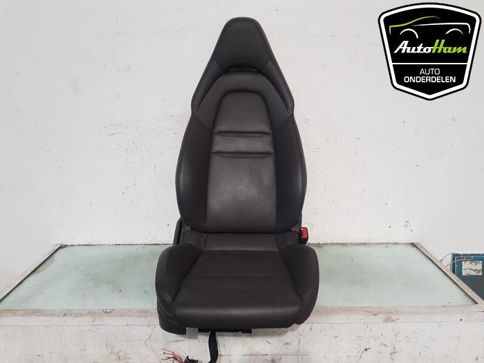 Używane Fotel prawy Porsche Panamera (971G) 3.0 V6 24V Cena € 450,00 Procedura marży oferowane przez AutoHam