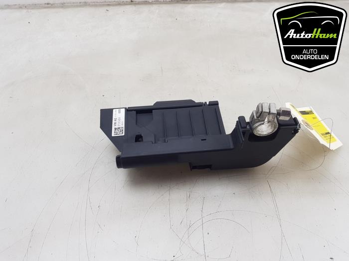 Begagnade Batterisensor Porsche Panamera (971G) 3.0 V6 24V Pris € 40,00 Marginaltabell erbjuds av AutoHam