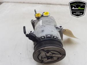 Usados Bomba de aire acondicionado Volvo V40 (MV) 1.6 T3 GTDi 16V Precio € 150,00 Norma de margen ofrecido por AutoHam