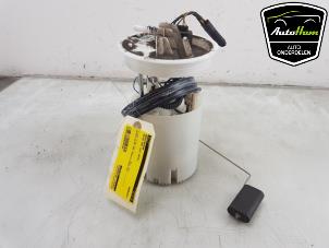 Usados Bomba eléctrica de combustible Volvo V40 (MV) 1.6 T3 GTDi 16V Precio € 50,00 Norma de margen ofrecido por AutoHam