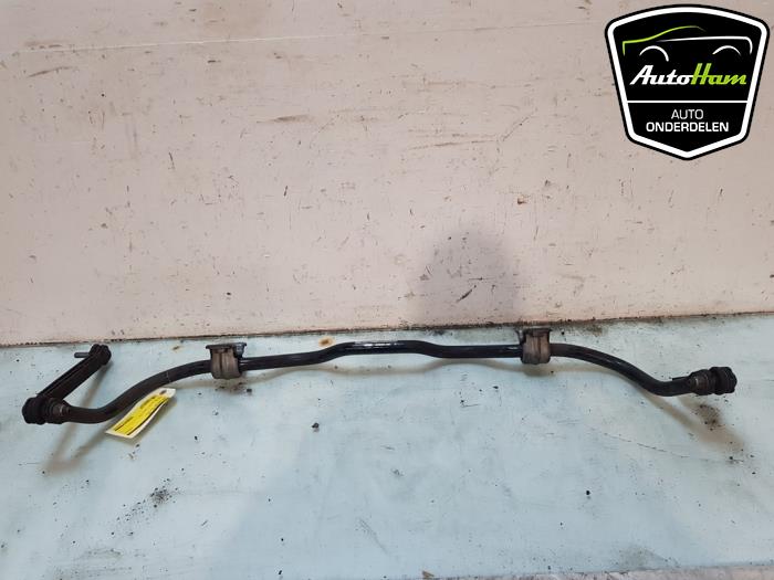 Barra estabilizadora delante de un Jeep Renegade (BU) 1.4 Multi Air 16V 2018
