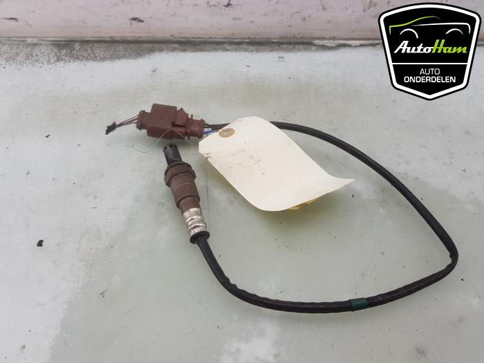 Lambda probe from a Volkswagen Taigo 1.0 TSI 110 12V 2022