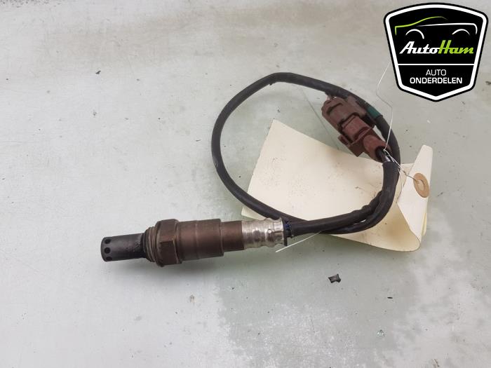 Lambda probe from a Volkswagen Taigo 1.0 TSI 110 12V 2022