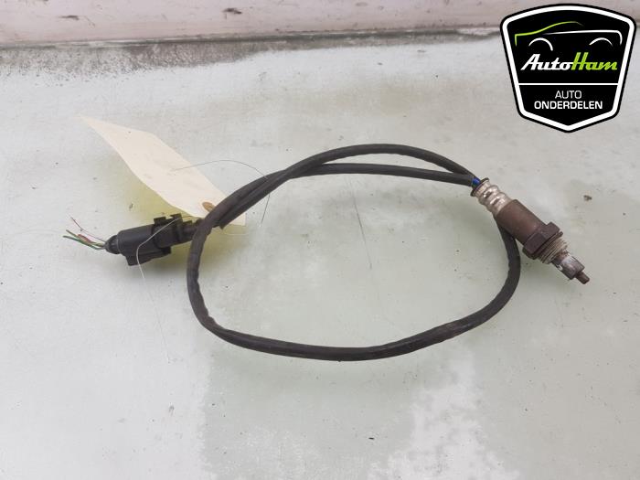 Lambda probe from a Volkswagen Taigo 1.0 TSI 110 12V 2022