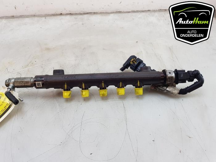 Gebrauchte Kraftstoffverteiler Opel Astra K 1.6 CDTI 110 16V Preis € 40,00 Margenregelung angeboten von AutoHam
