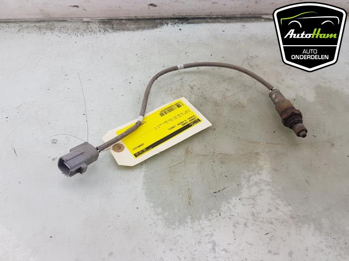 Sonde lambda d'un Suzuki S-Cross (JY) 1.4 Boosterjet Smart Hybrid 2023