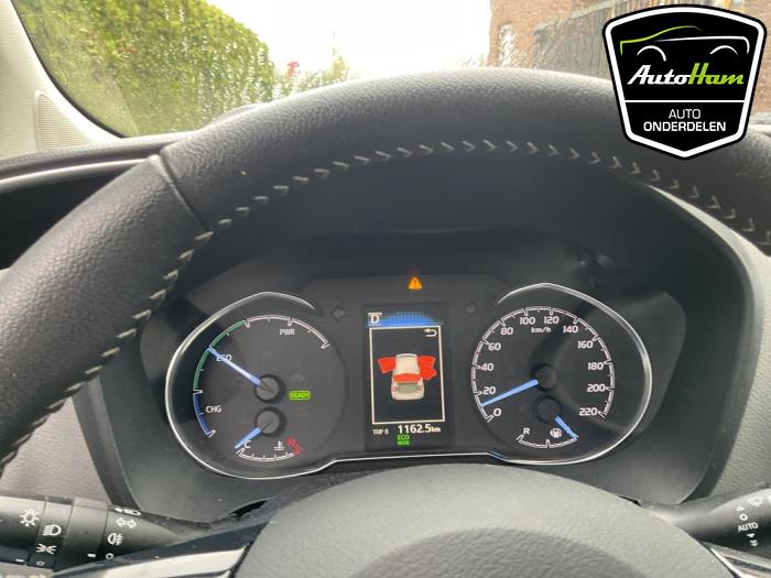 Używane Silnik Toyota Yaris III (P13) 1.5 16V Hybrid Cena € 350,00 Procedura marży oferowane przez AutoHam